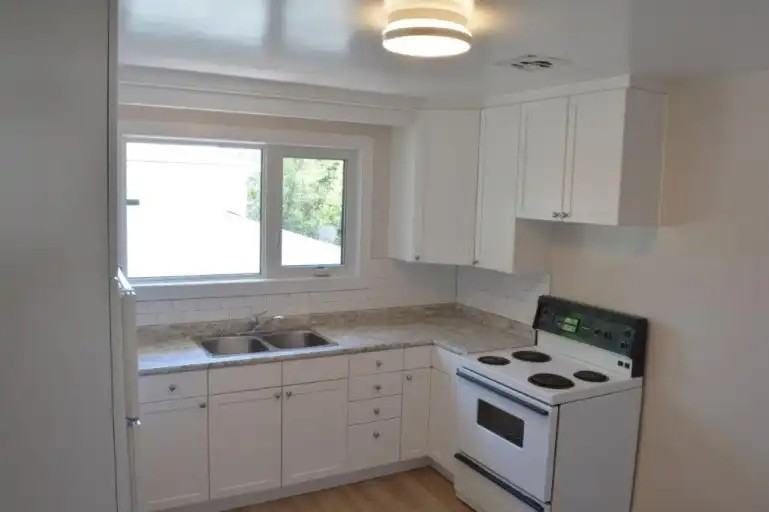 316 Culver St #316 - Photo 5 of 11
