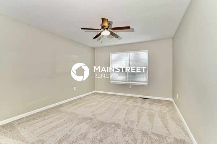 2094 Steamboat Way - Photo 5 of 14