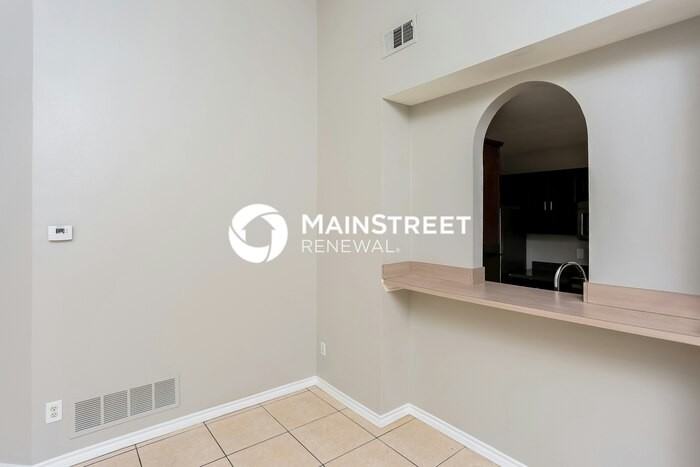 335 Trout St - Photo 2 of 16
