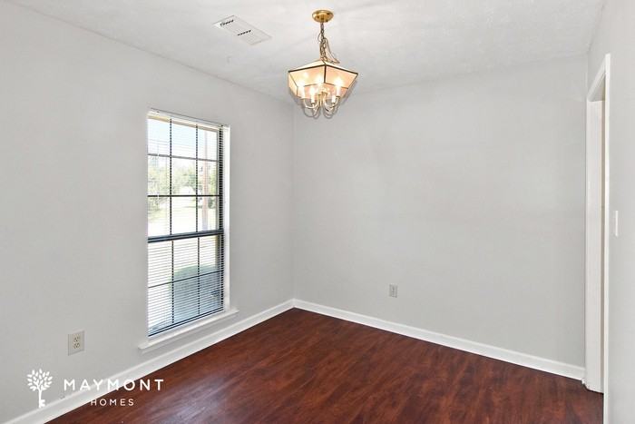 7018 Epperson Dr - Photo 6 of 15