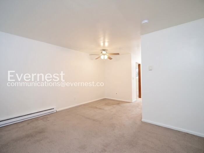 10106 Ne 185th St #103 - Photo 7 of 21