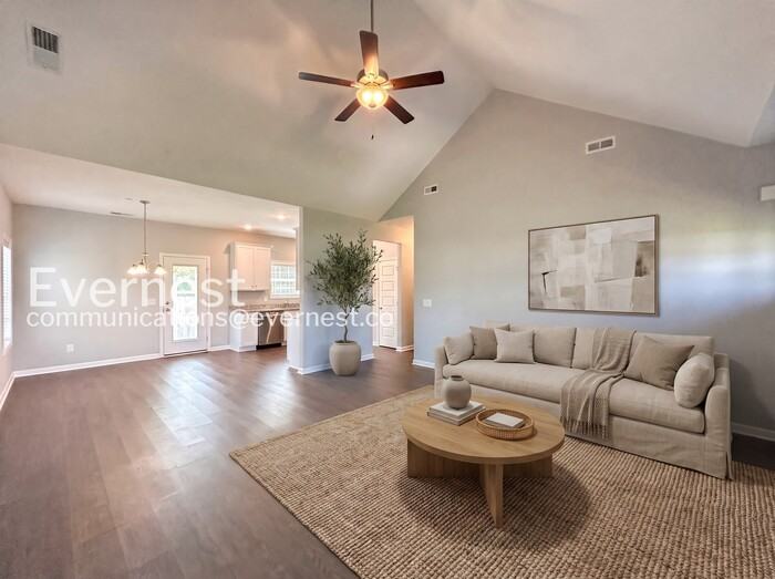 1402 Pipeline Ave - Photo 4 of 27