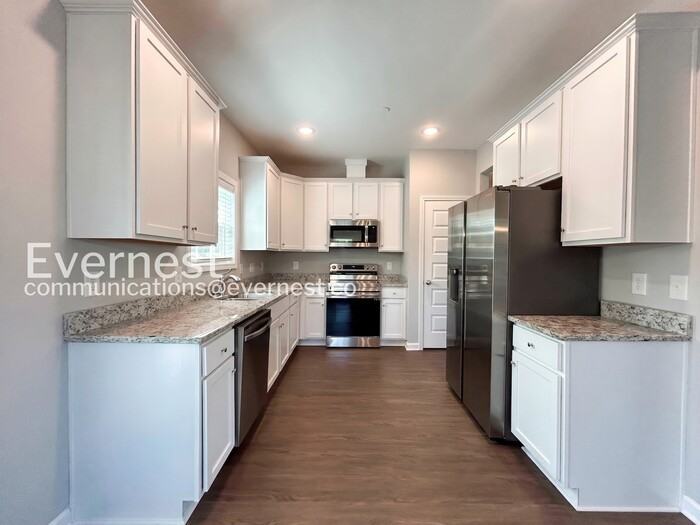 1402 Pipeline Ave - Photo 6 of 27