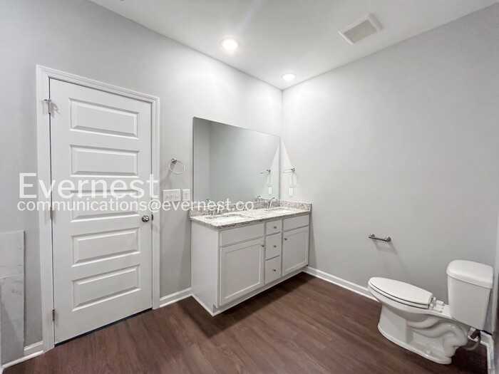1402 Pipeline Ave - Photo 7 of 27
