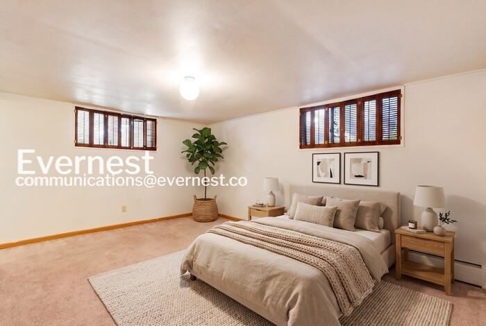 2701 S Fillmore St - Photo 5 of 27