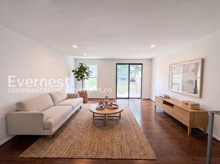 20564 Strath Haven Dr - Photo 2 of 20