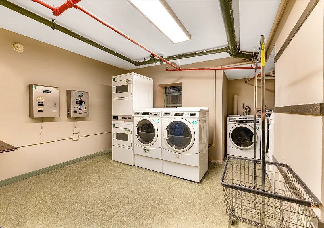 240 W 64th St #2G - Photo 6 of 6