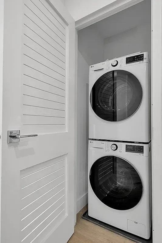 3645 31st St #6A - Photo 4 of 5