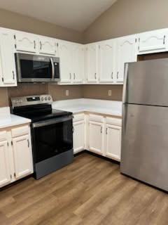 7128 Hunters Glen Dr - Photo 6 of 20