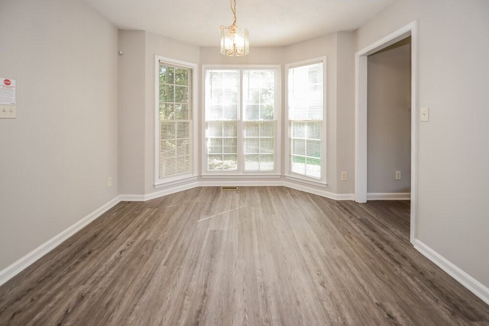 6398 Grafton Ct - Photo 7 of 17