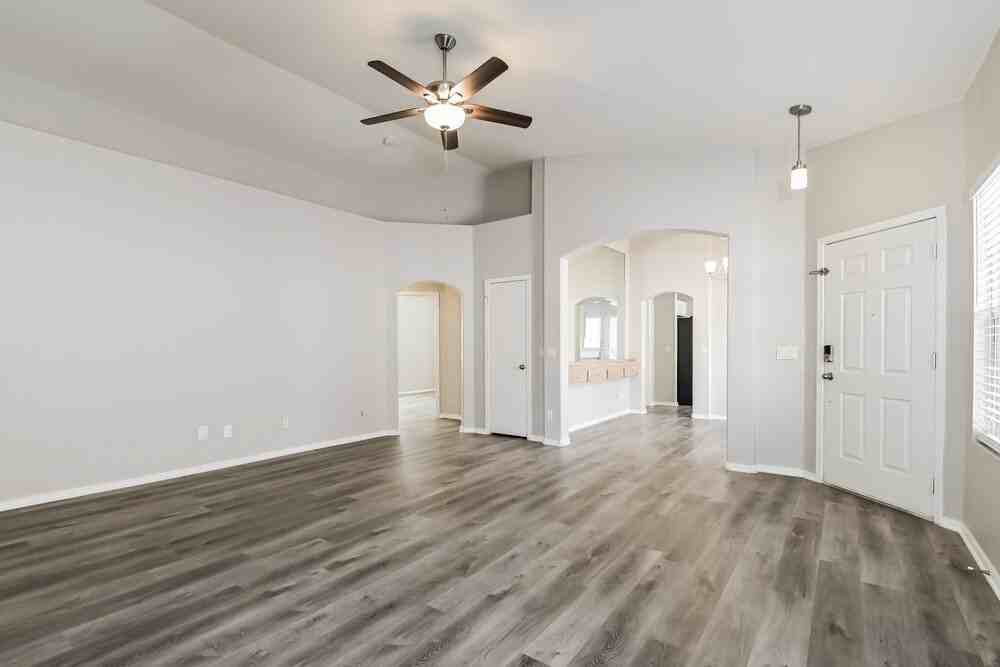 7431 W Dream Maker Pl - Photo 3 of 16