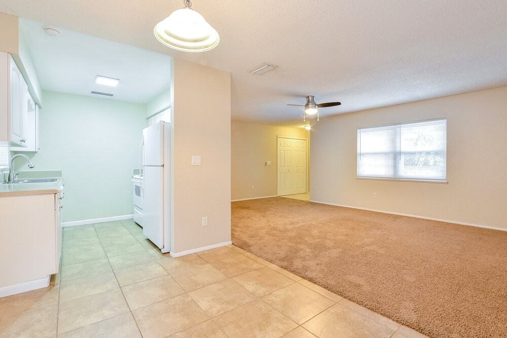 608 Pheasant Ave - Photo 5 of 16