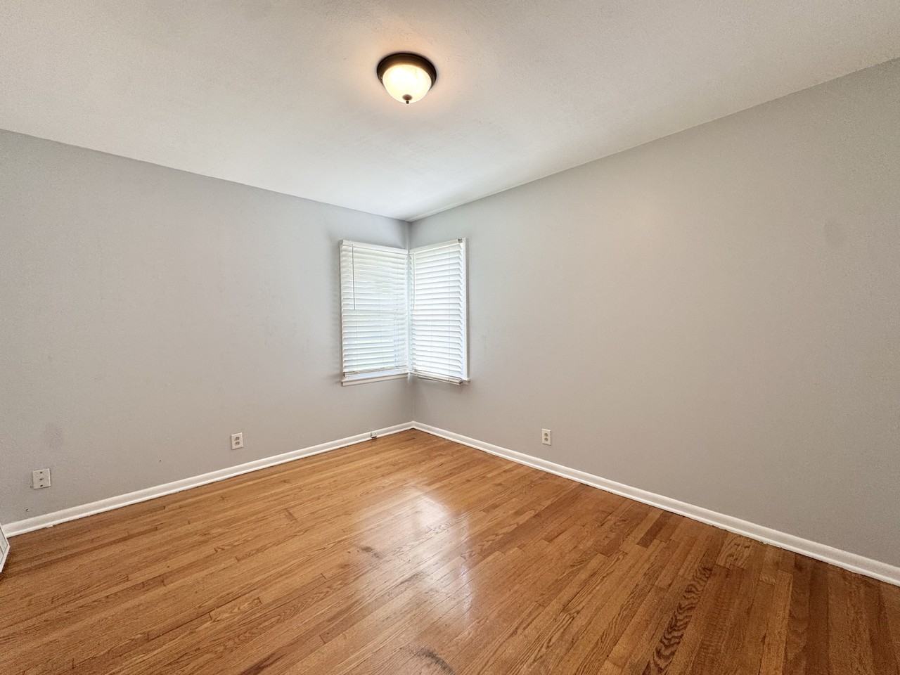 4513 Virginia Avenue - Photo 7 of 12