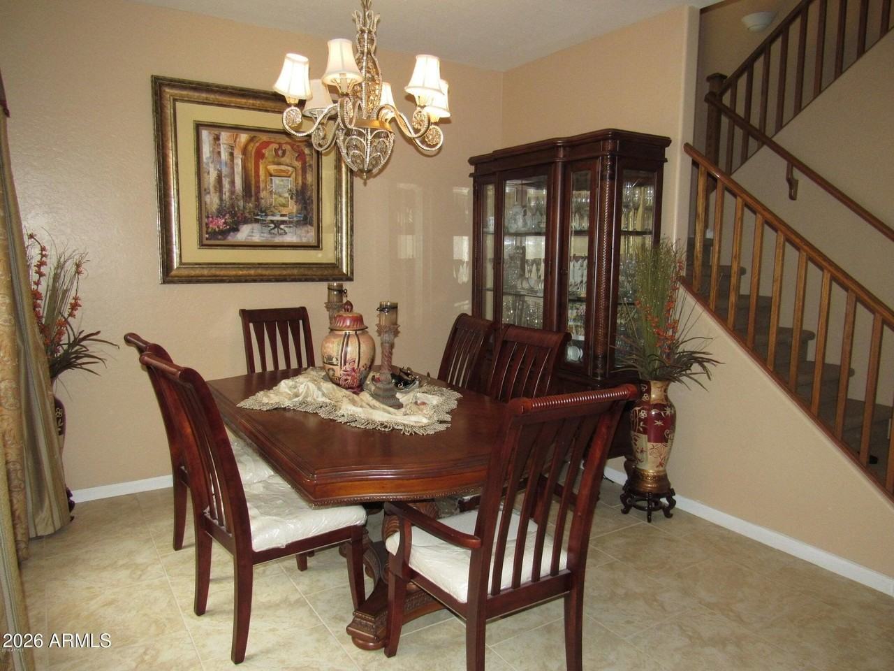 42914 N Hudson Ct - Photo 3 of 17