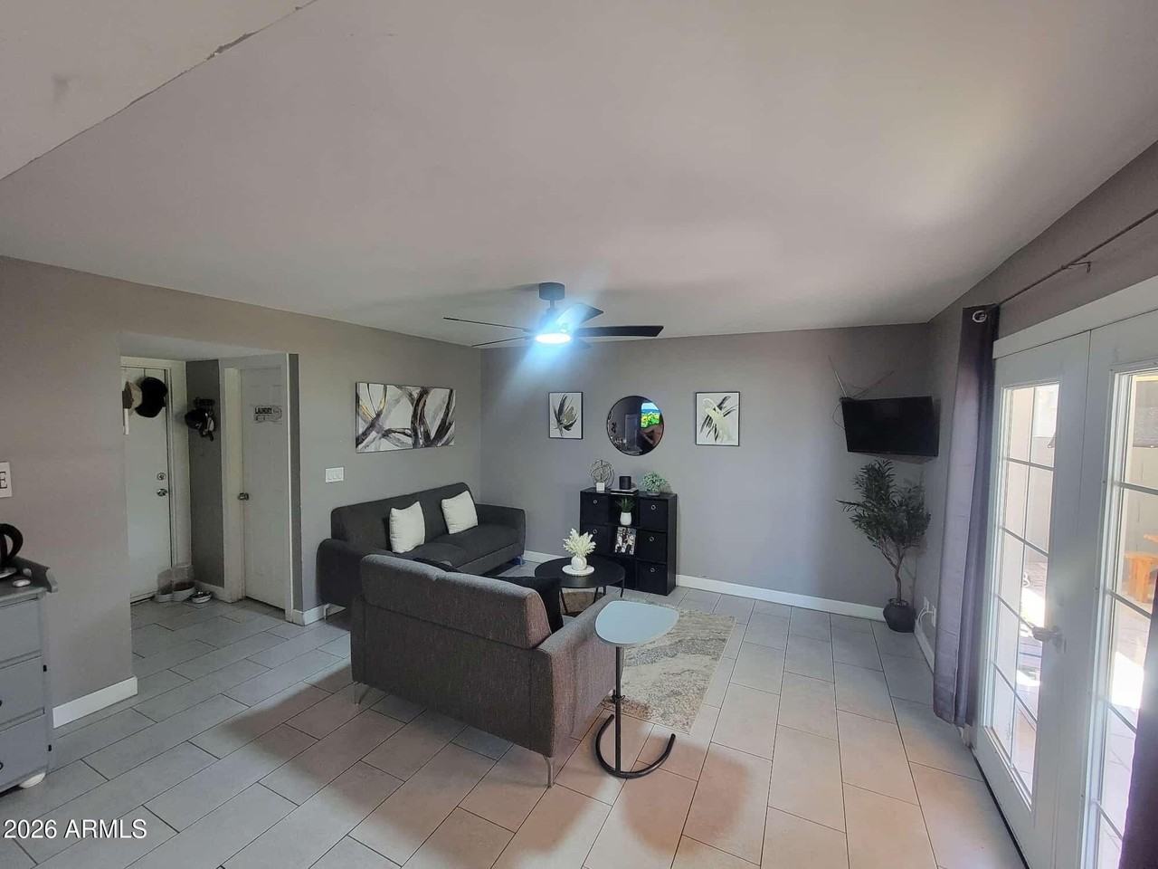 2530 N 87th Ave - Photo 4 of 5