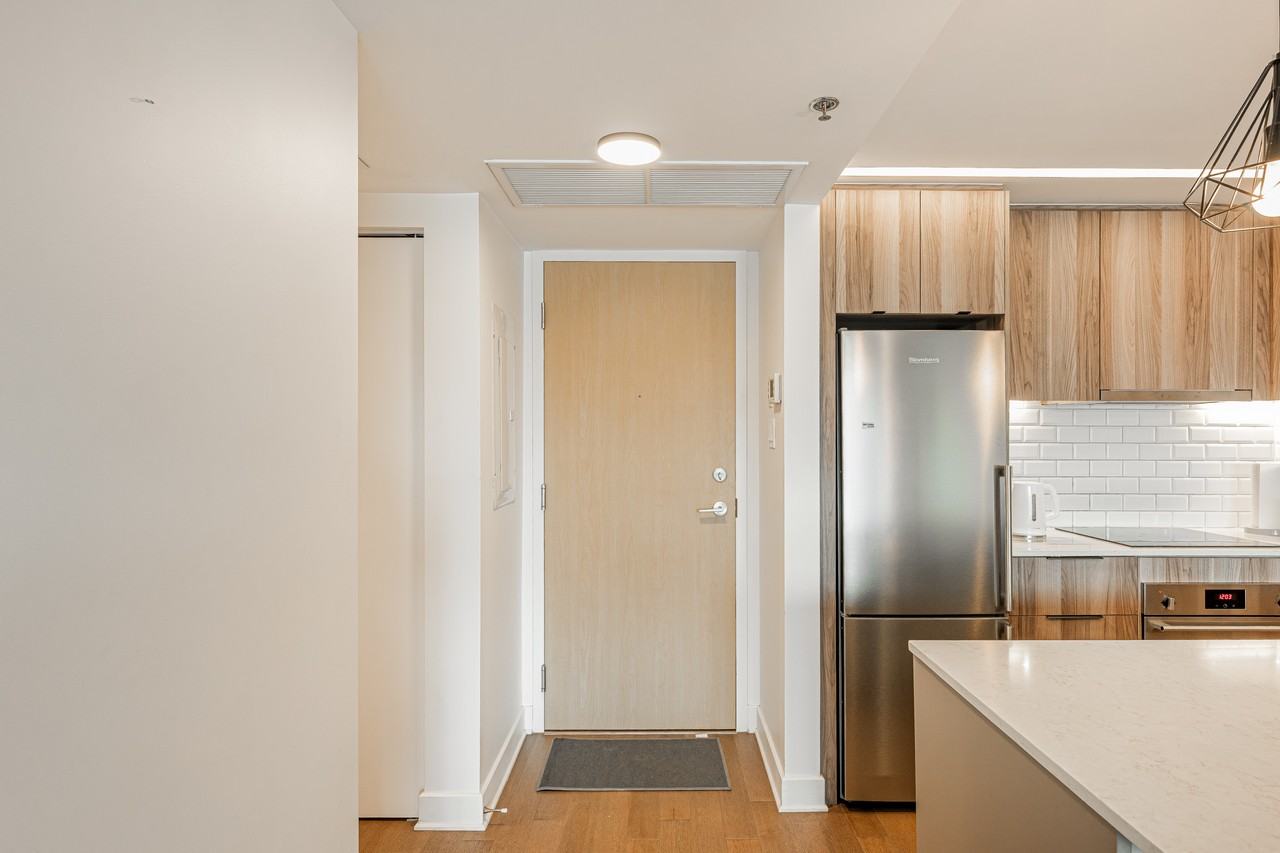101 Rue Peel - Photo 6 of 29