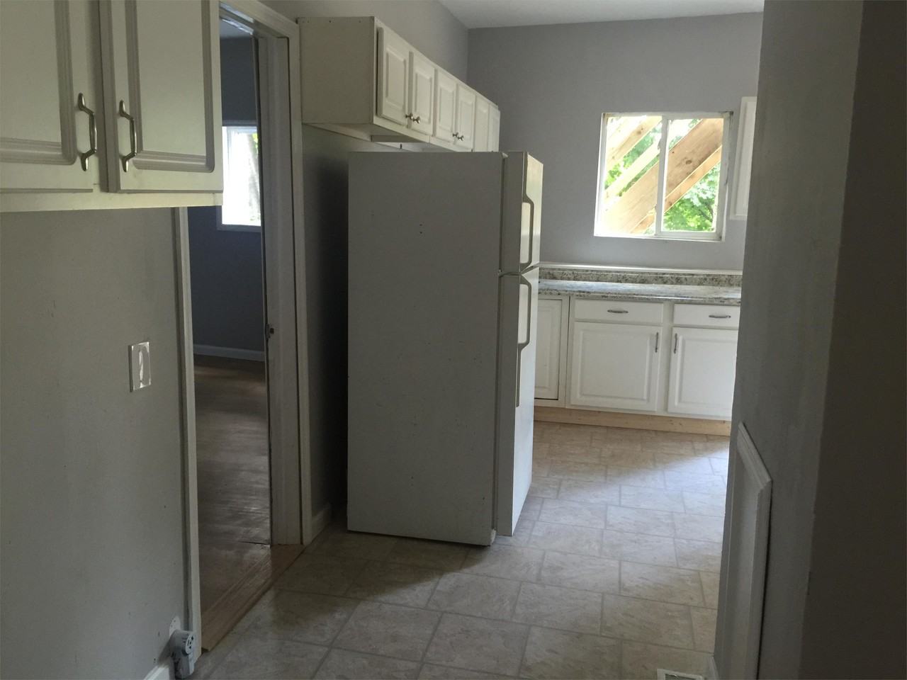 20 W Sunnyside St Fl 1 #1 - Photo 7 of 10