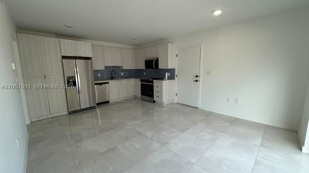 14601 Sw 262nd St #1 - Photo 2 of 10