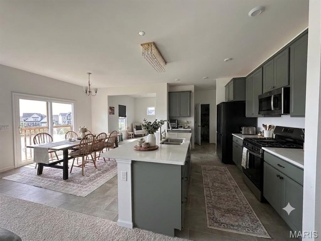 414 Roddens Way - Photo 7 of 23