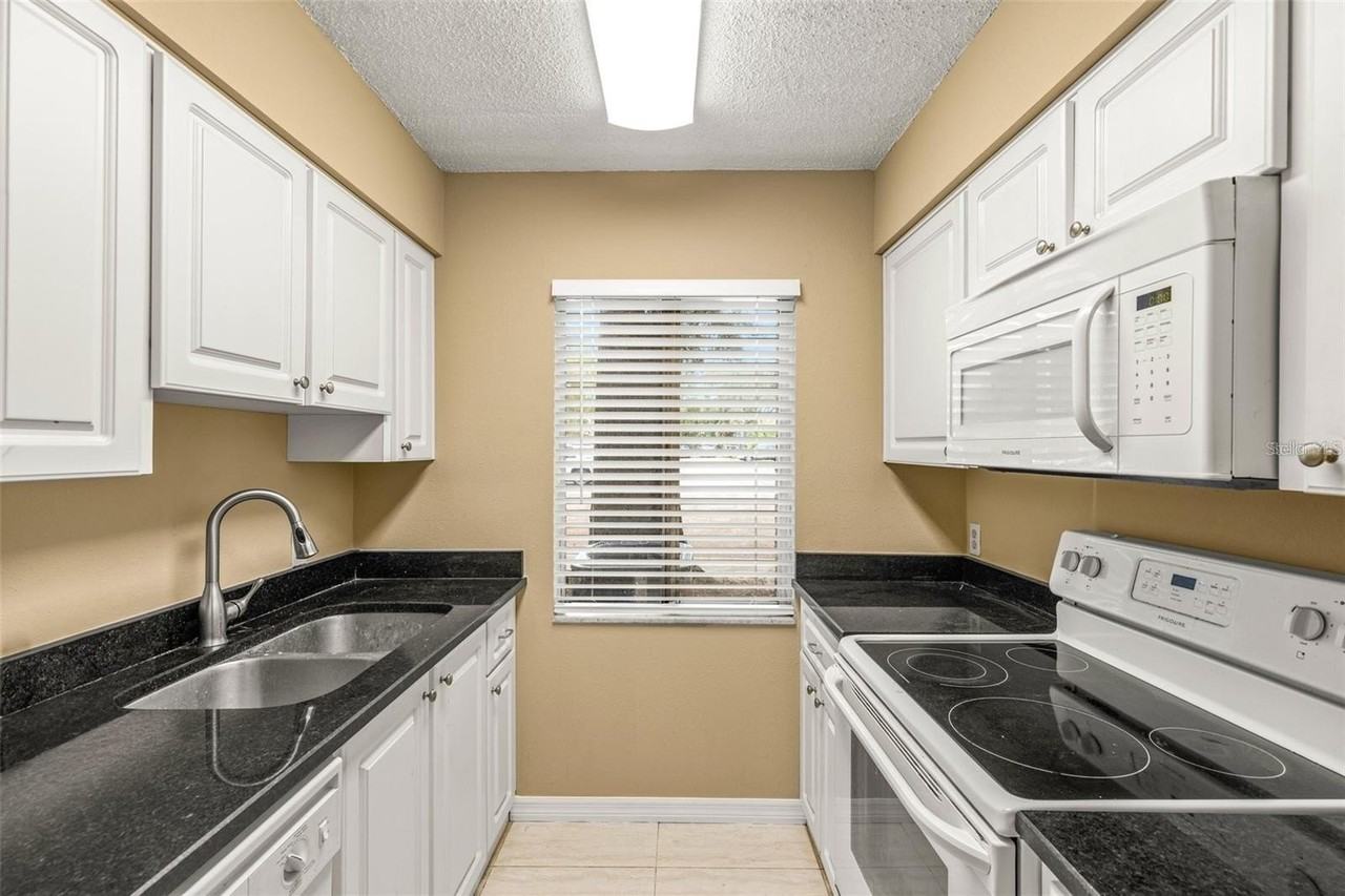 7510 Presley Pl #98A - Photo 3 of 14