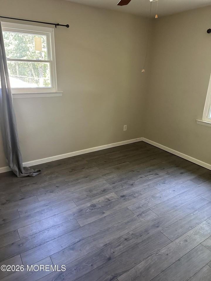 535 Cactus St - Photo 5 of 8
