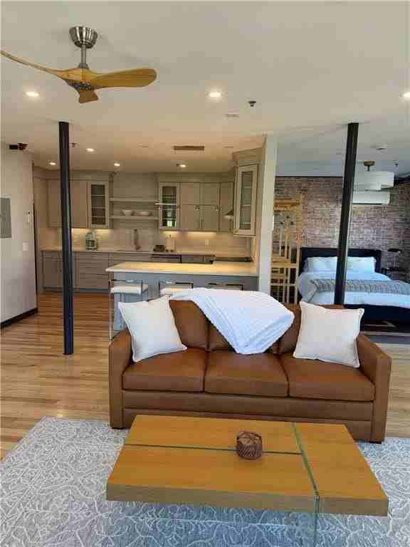 21 Marlborough St #C - Photo 4 of 12