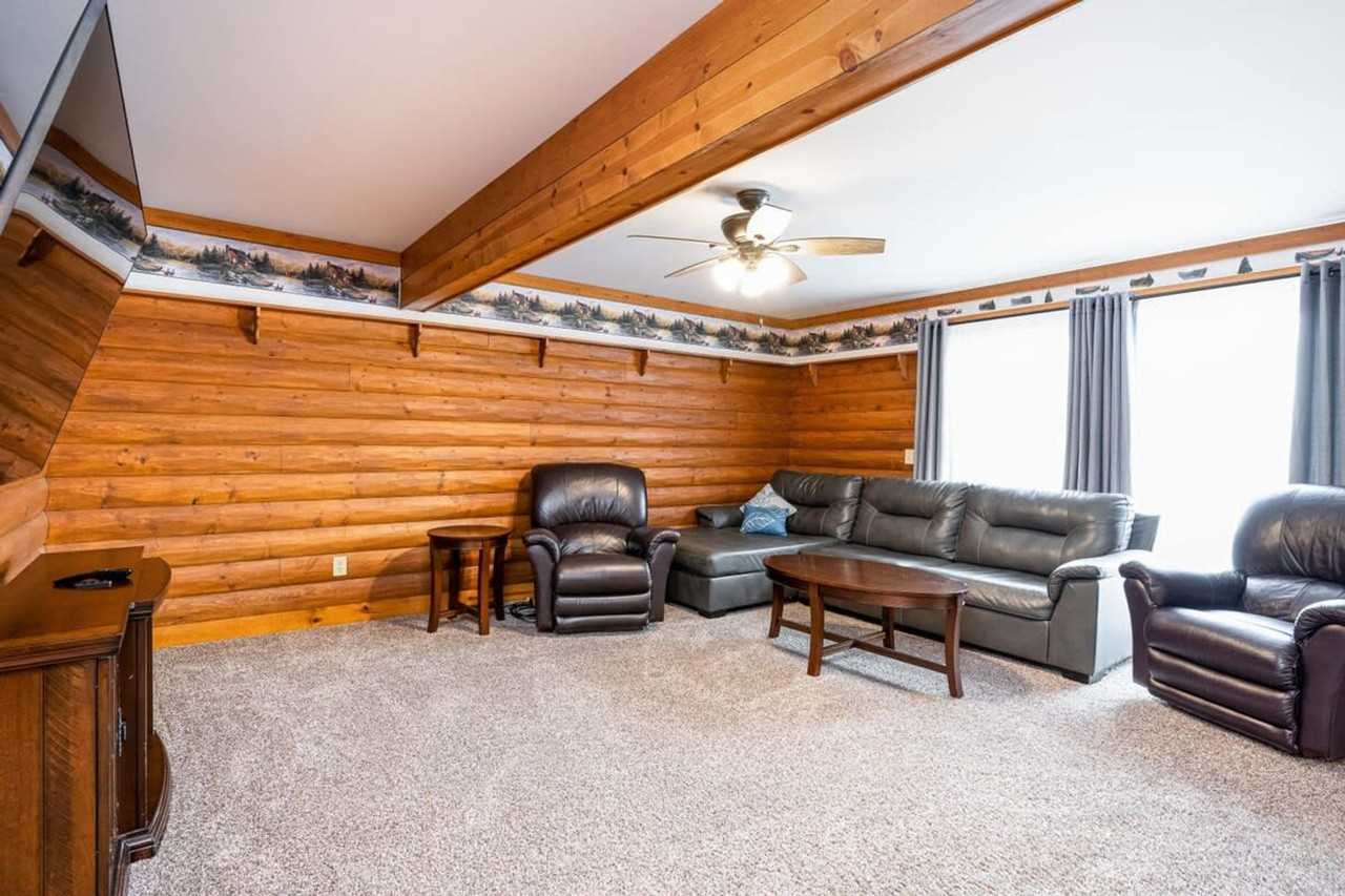 228 East State Street - Photo 2 of 50