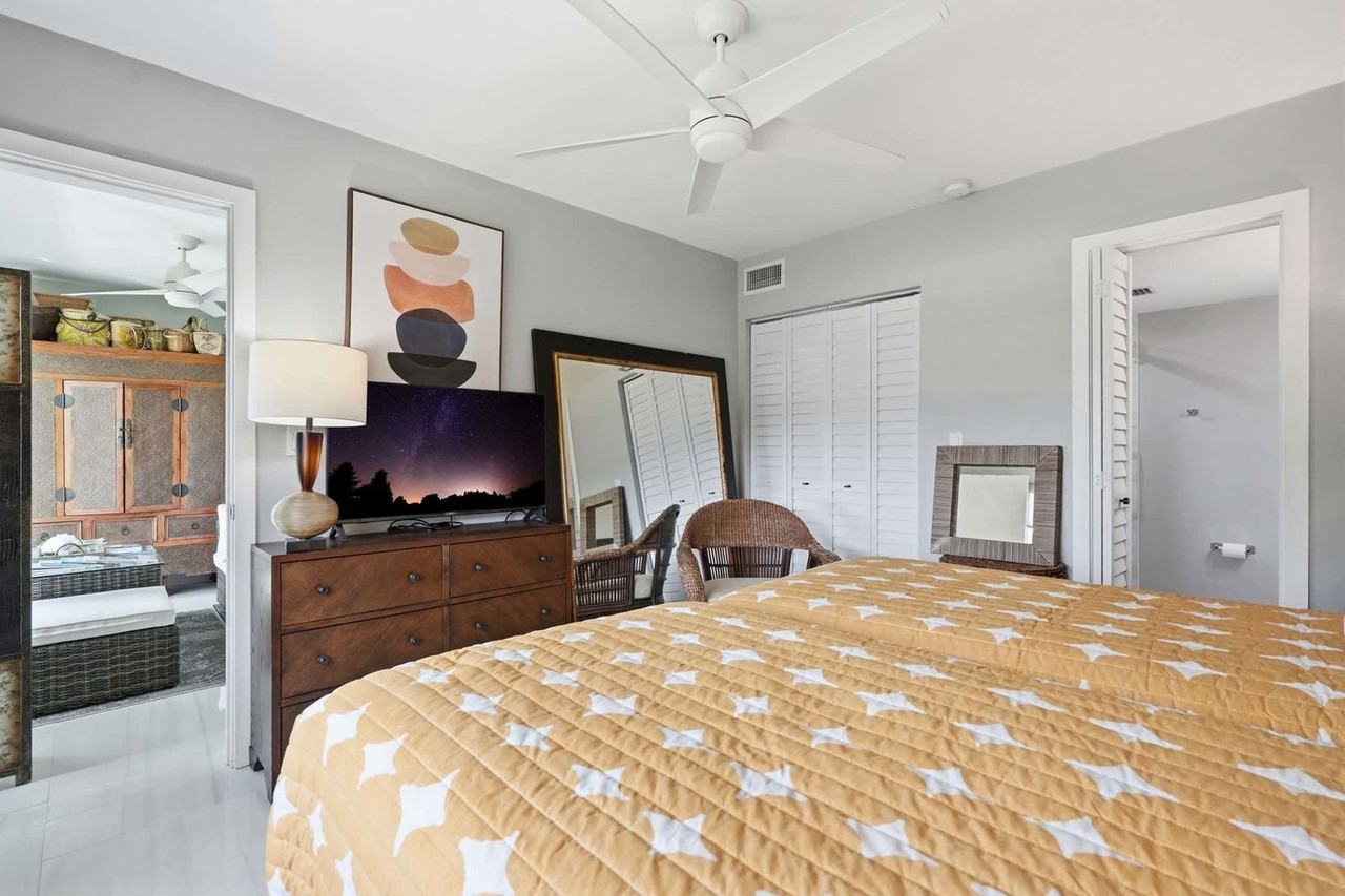 636 Broad Ave S #1602672P - Photo 7 of 33