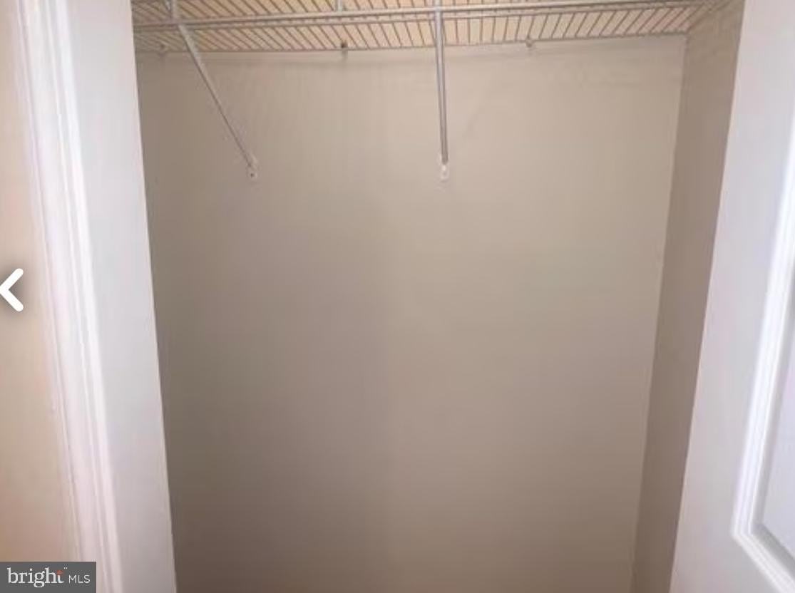 9241 Greenshire Dr - Photo 4 of 16