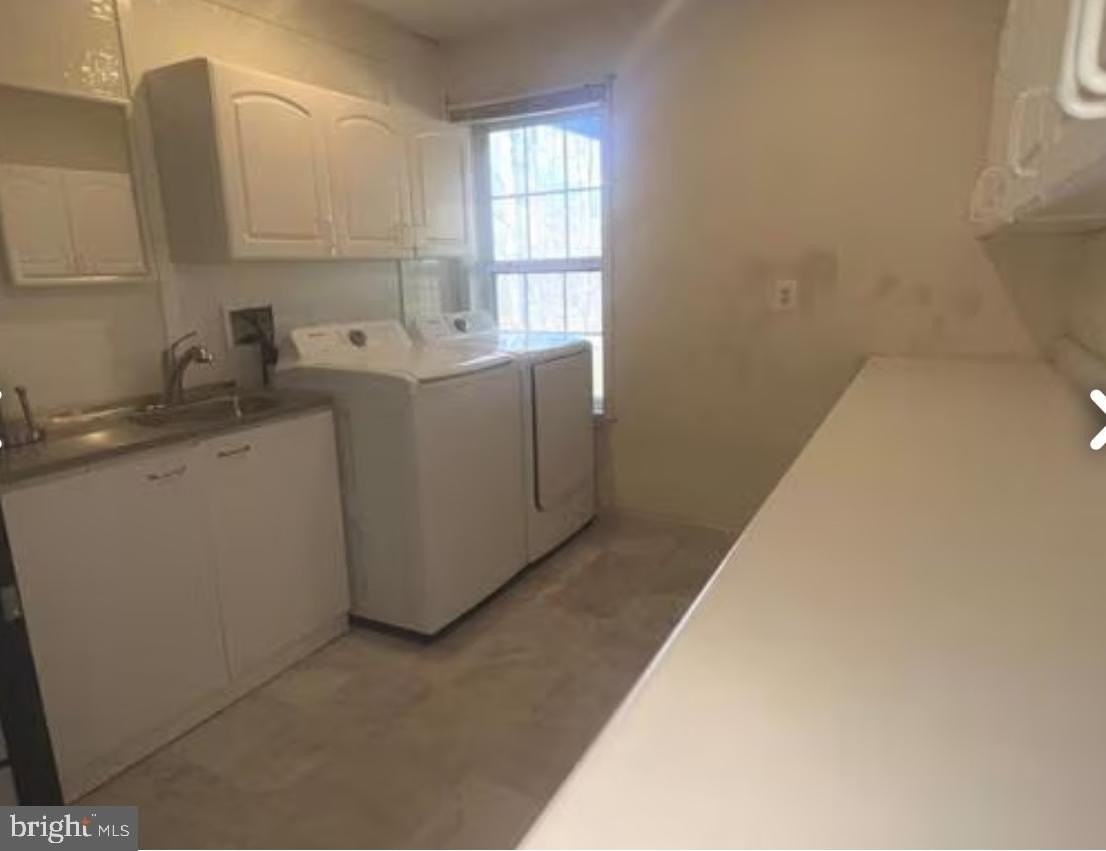 9241 Greenshire Dr - Photo 5 of 16