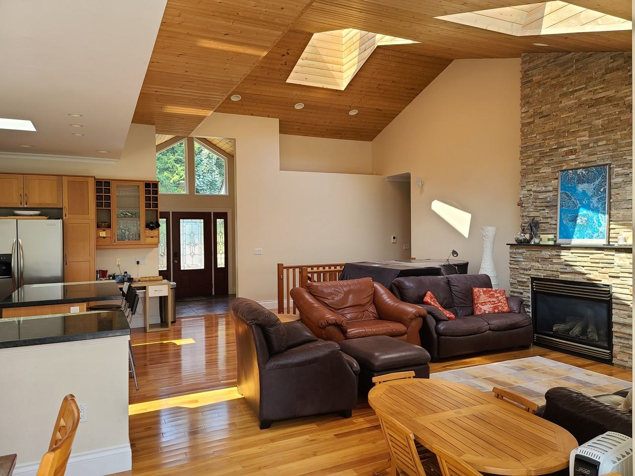 232 Boundary Bay Rd - Photo 3 of 35