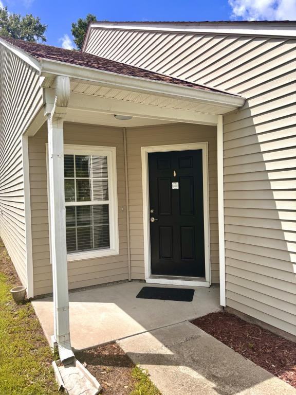 199 Bellegrove Dr - Photo 3 of 36