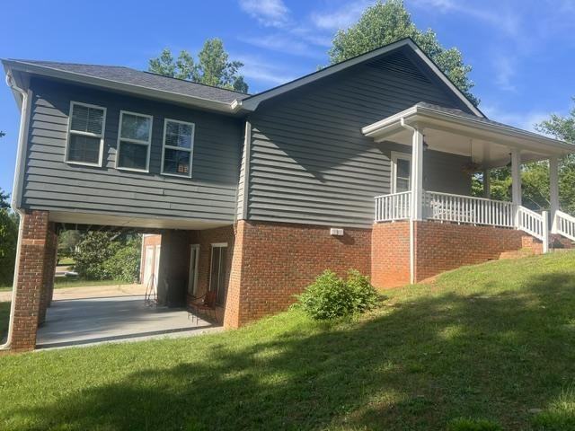 138 Blue Ridge Dr - Photo 3 of 20