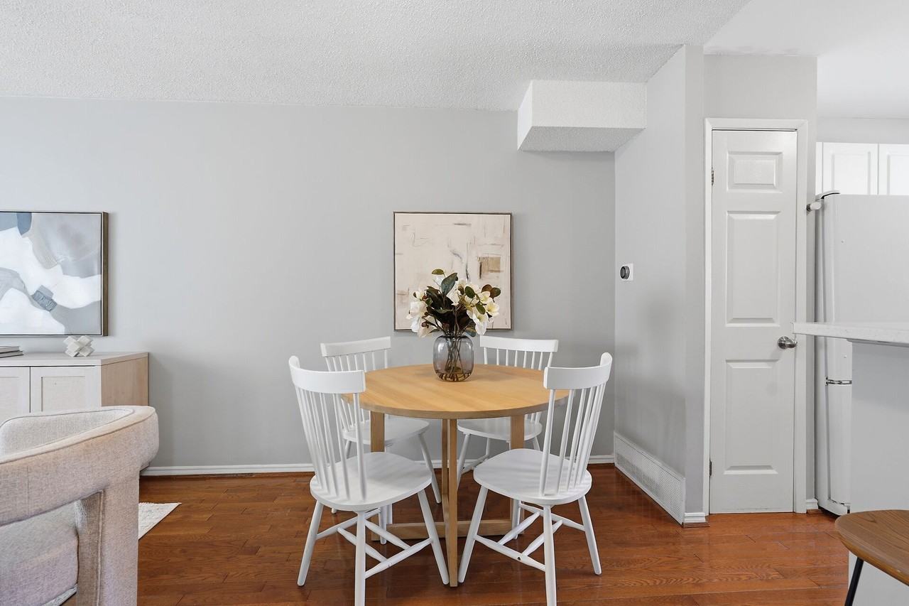 215 Commissioners Road West #10 - Photo 7 of 29