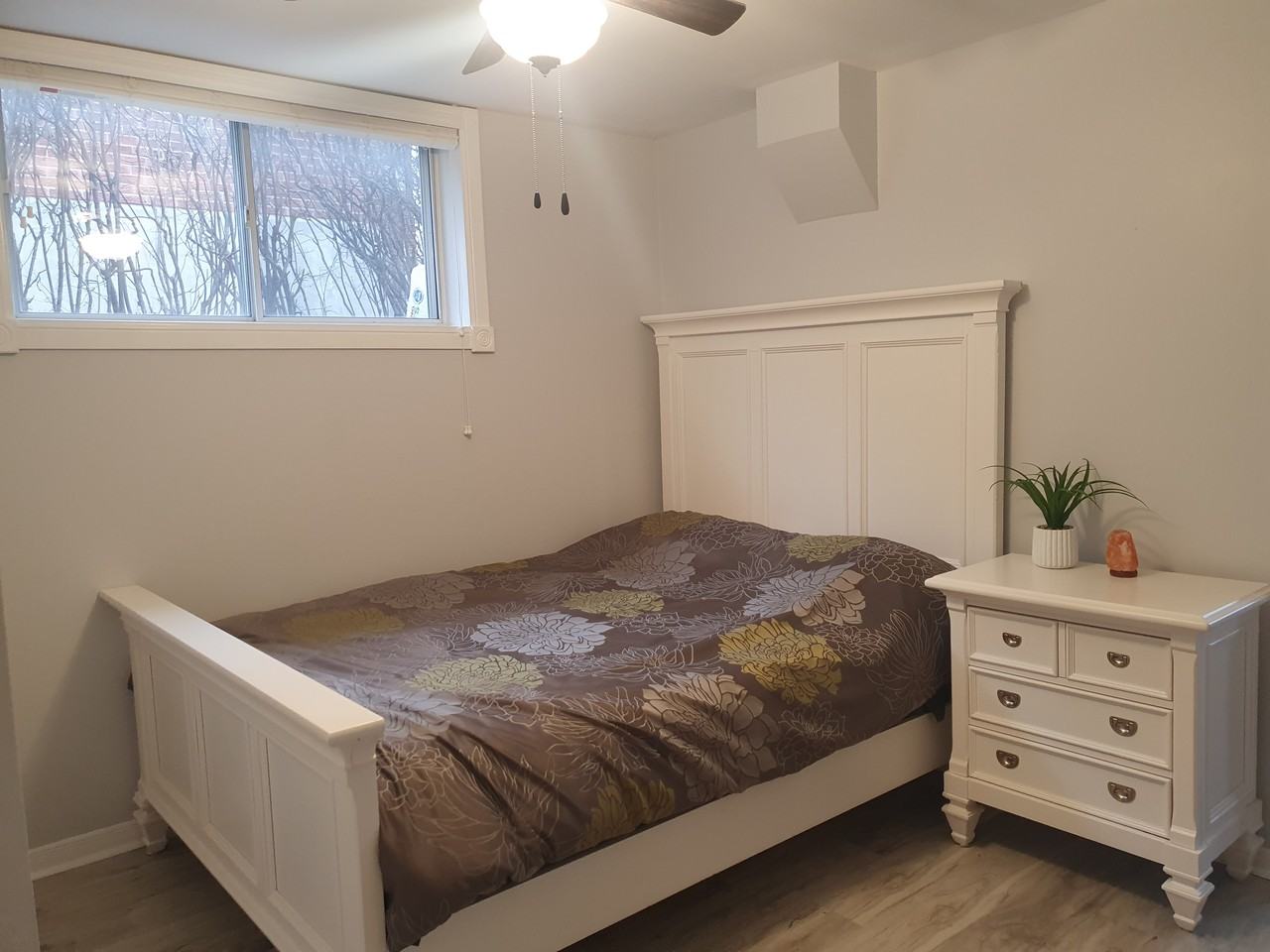 3352 Ellengale Drive - Photo 4 of 6