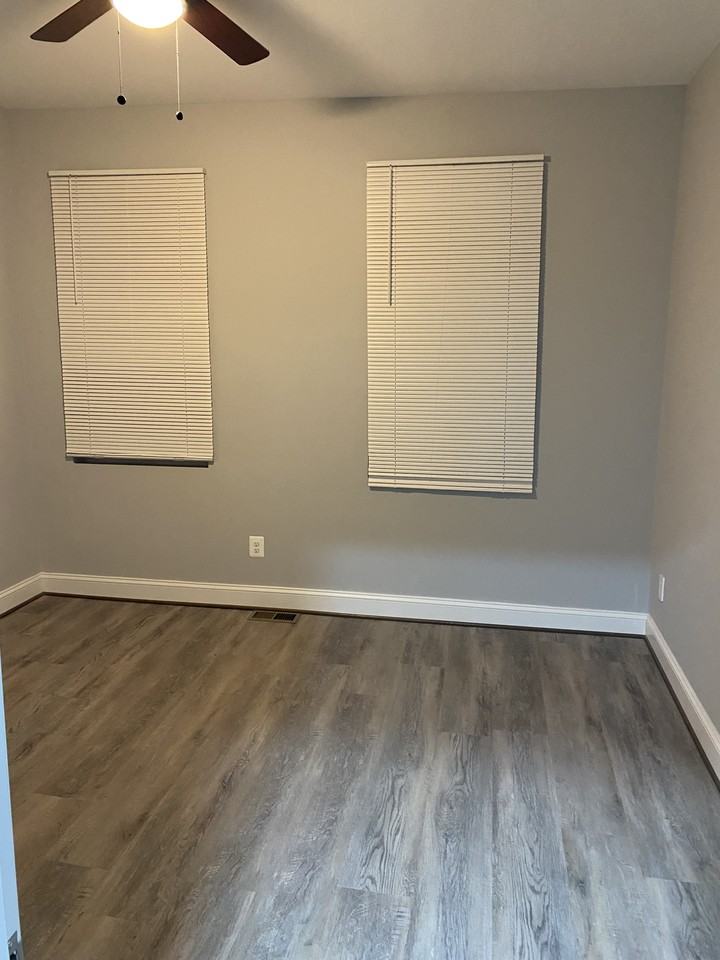 2103 Belair Avenue - Photo 3 of 20