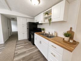 featured image of 27 Bellwood Dr #27
