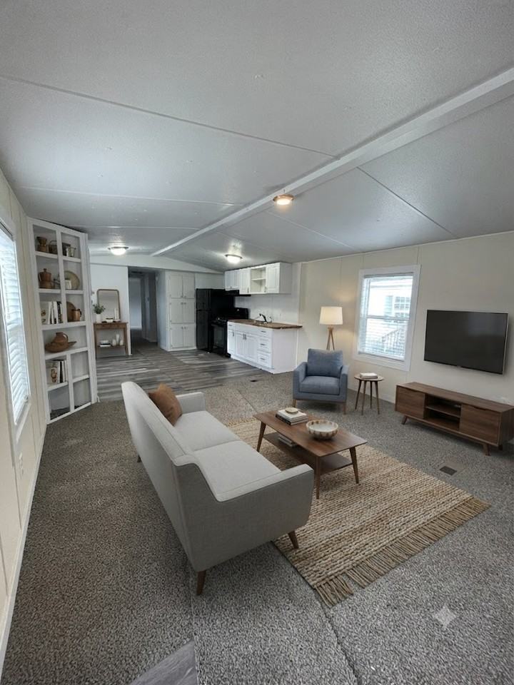 27 Bellwood Dr #27 - Photo 4 of 24