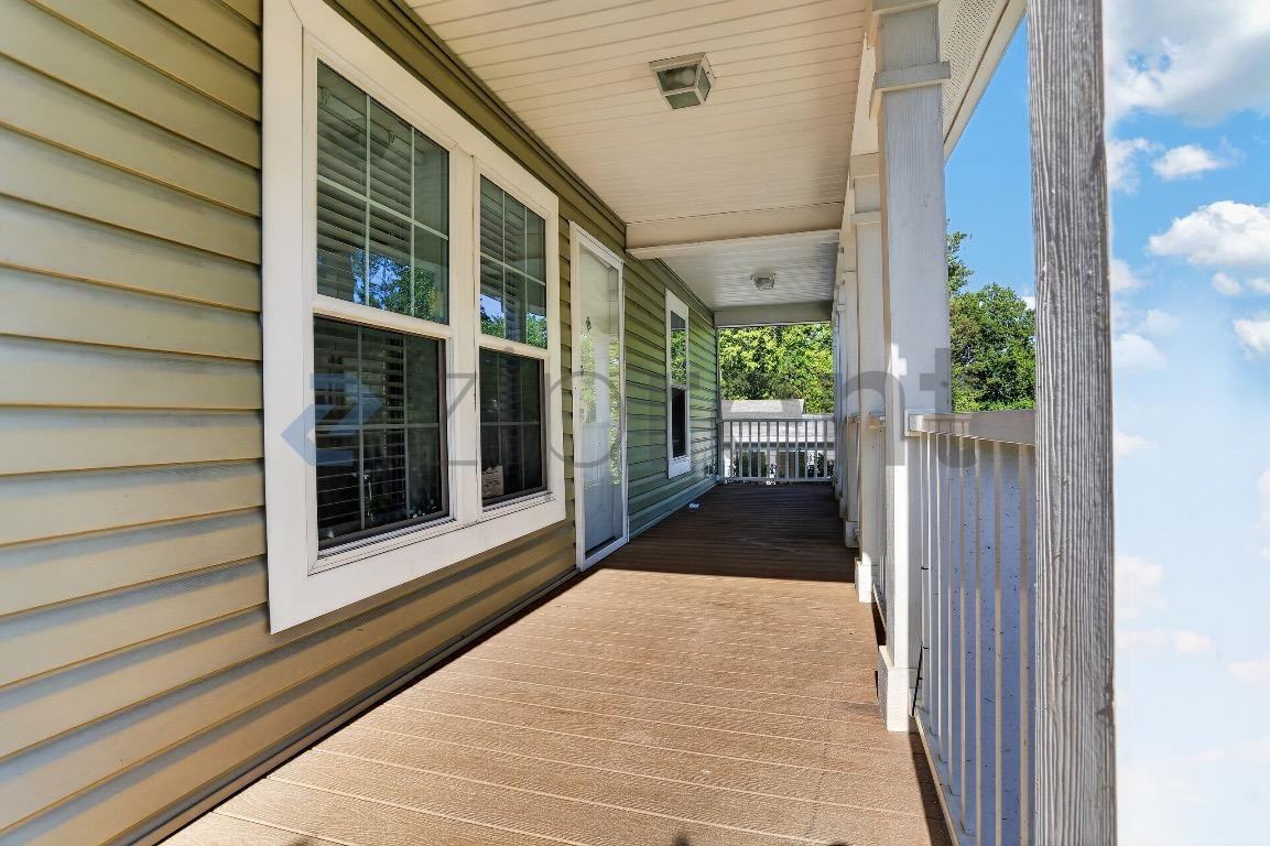 26 Hillandale St - Photo 6 of 15