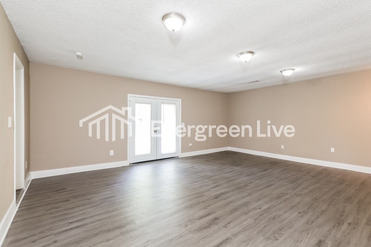 236 Faith Hill St - Photo 7 of 15