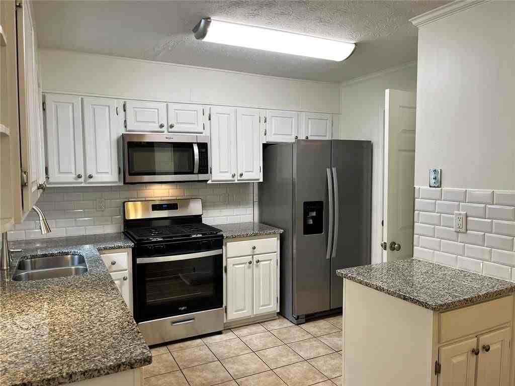 50 Parkmont Dr - Photo 5 of 30