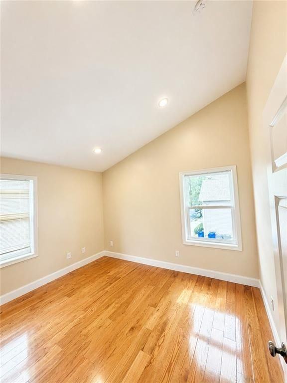 70 Pitman St - Photo 5 of 17