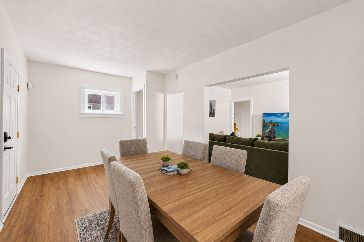 602 25th St - Photo 3 of 25