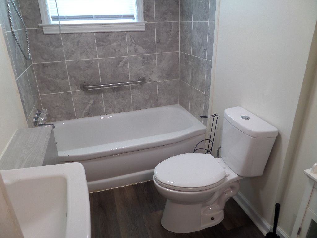 608 Vail St - Photo 5 of 9