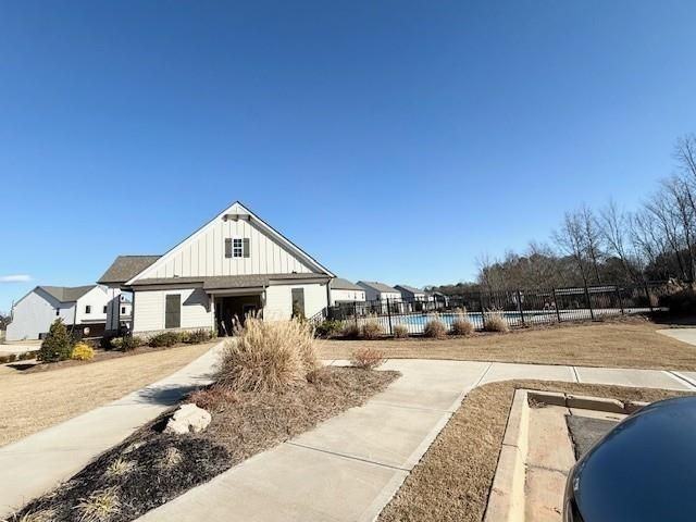 630 Winding Rose Dr - Photo 4 of 39