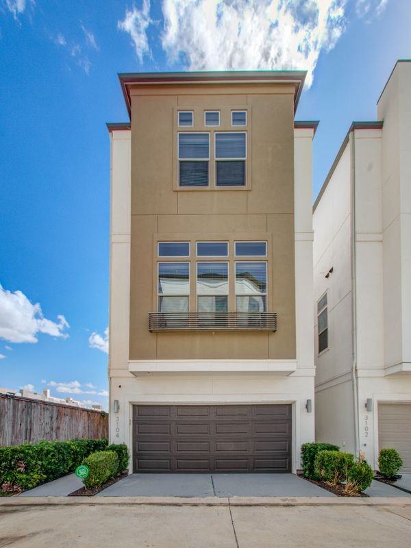 3104 Mitchell Landing Ct - Photo 2 of 50