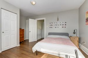 featured image of 1074 Gladstone Ave