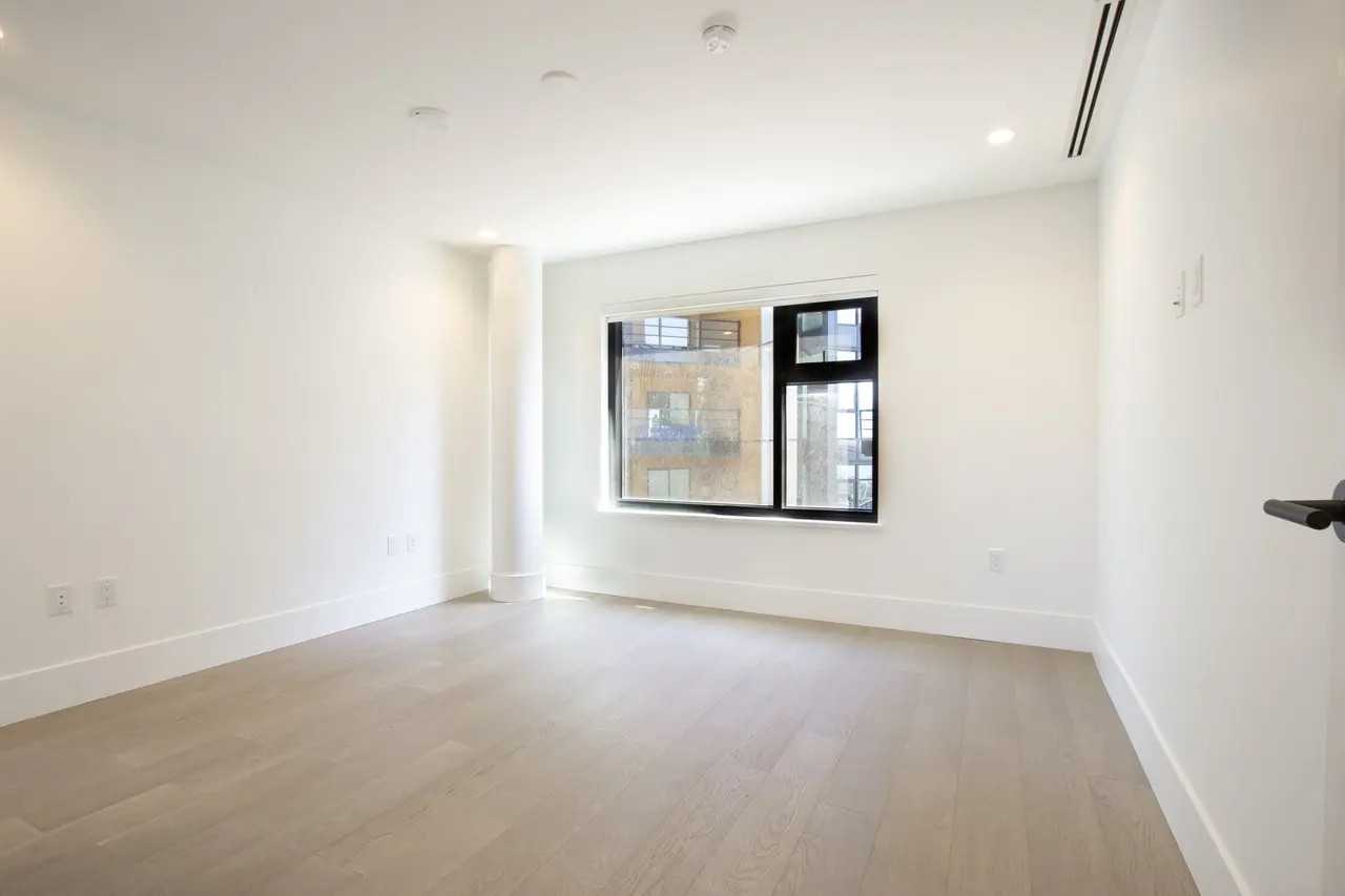 14825 Thrift Avenue #703 - Photo 4 of 23