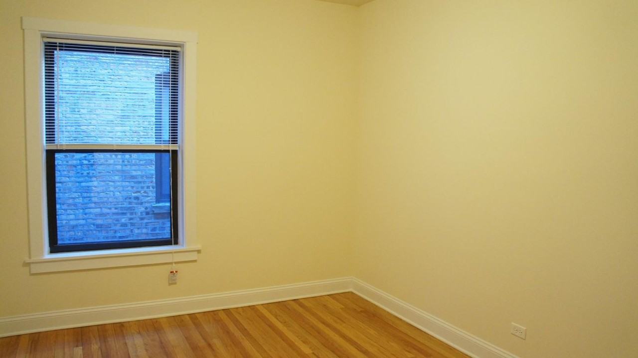 2621 N Spaulding Ave #3E - Photo 5 of 8