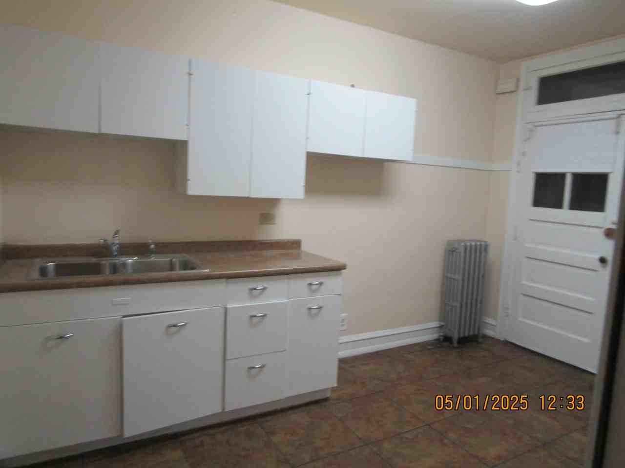 7730 S Michigan Ave #1stFL - Photo 4 of 6
